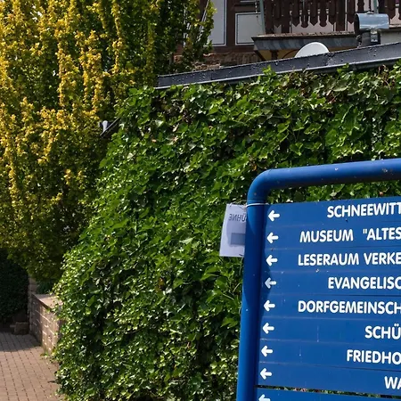 4 Schneewittchendorf *